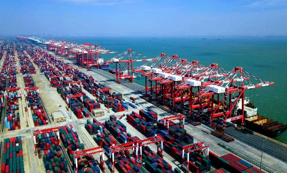2024年前2个月我国进出口呈增长态势 进出口总值93086亿美元(图1) 2024年前2个月我国进出口呈增长态势 进出口总值93086亿美元(图1)