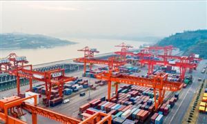 2024年中国外贸产业现状及未来发展趋势 广交会第二期开幕 境外采购商到会近16万人(图2)